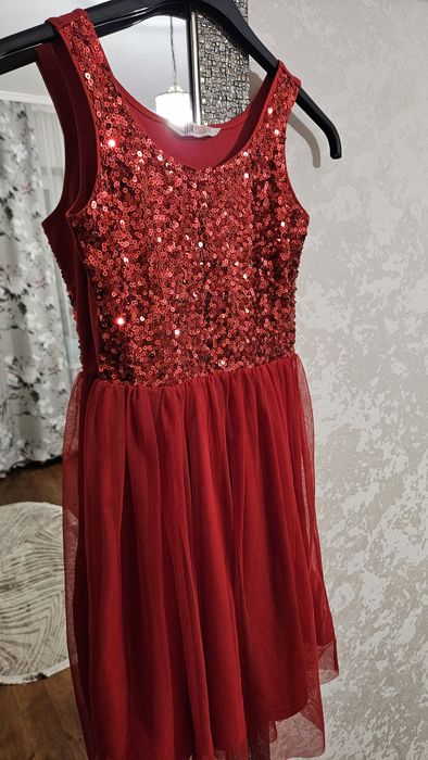 Святкове плаття H&M, вечірнє, червона сукня 10-12р.