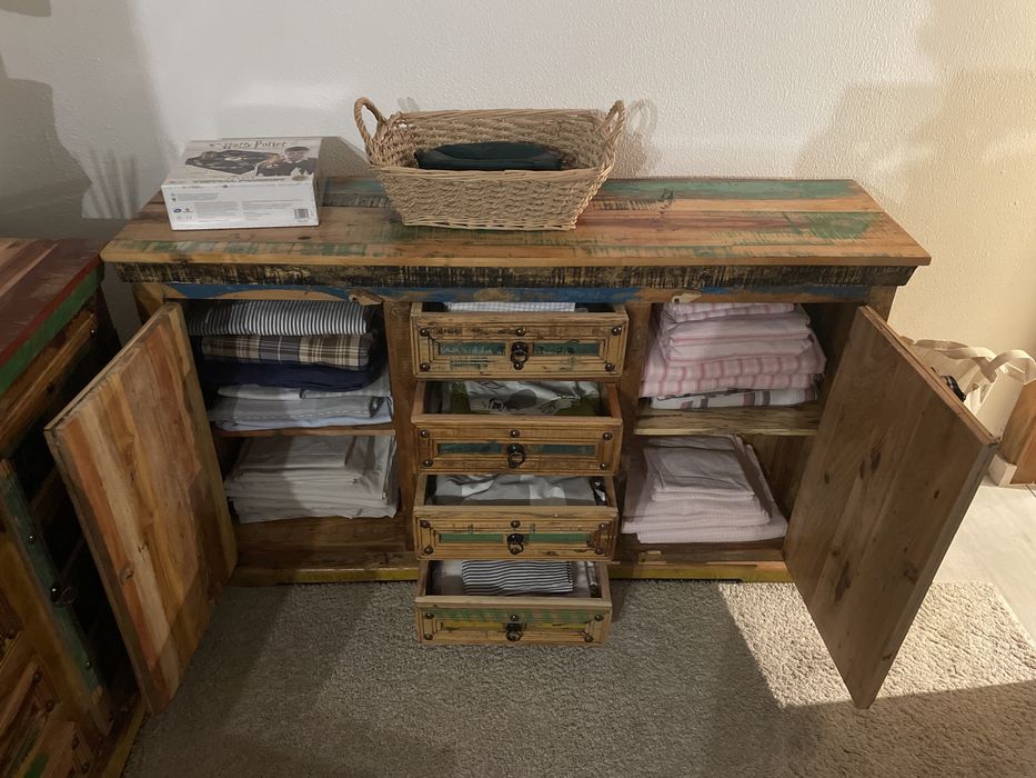 Aparadores Myshal Gato Preto