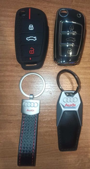 Audi brelok  ,  etui