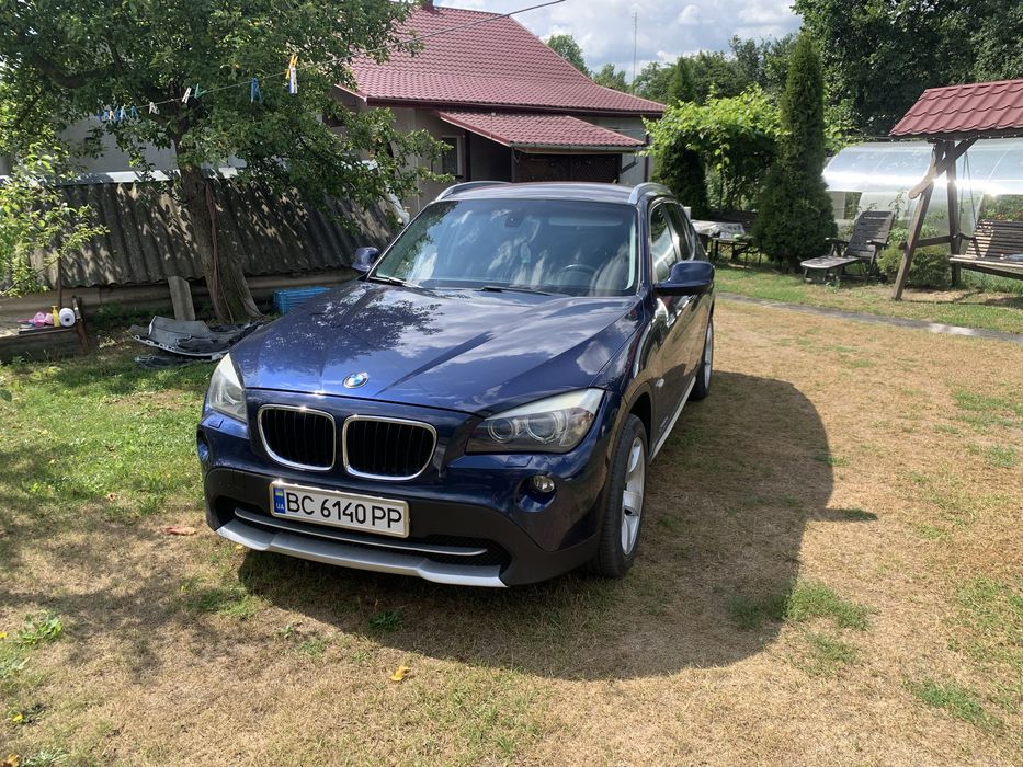BMW X1 aвтомобіль легковий
