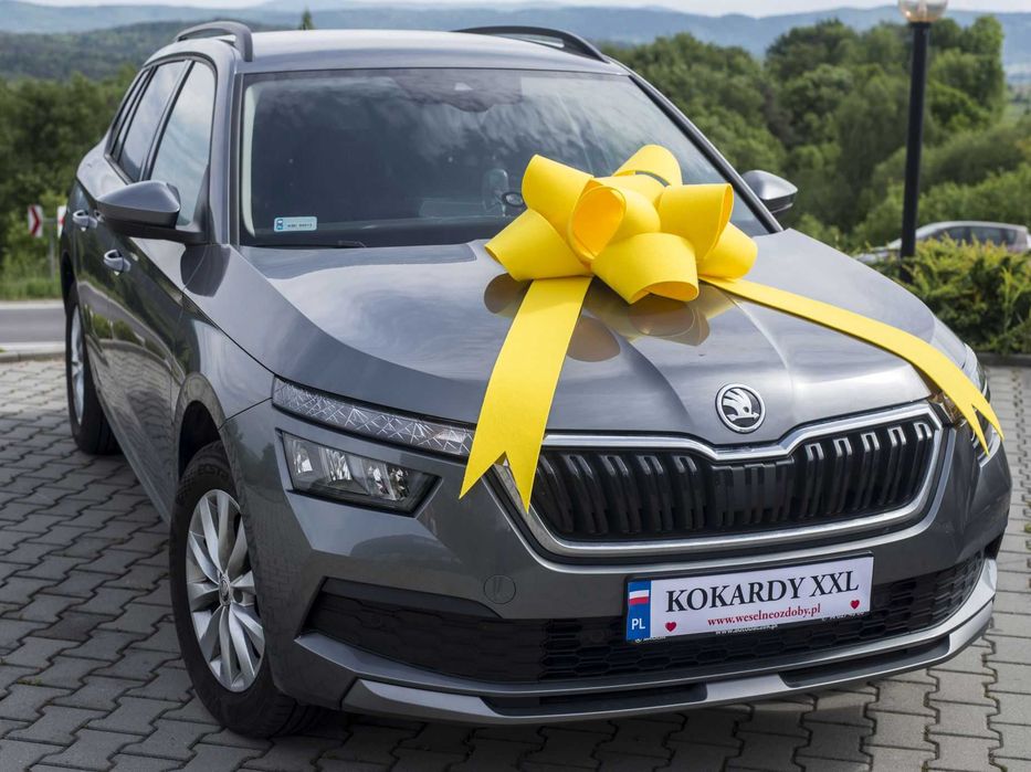 DUŻA CZERWONA KOKARDA do salonu samochodowego na auto PREZENT nowa