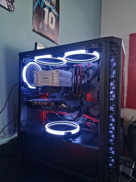 Mocny komputer Gamingowy Nowy Rtx 5050/Ryzen 5 5600 /16GB RAM