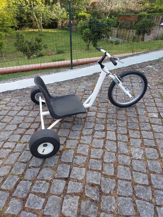 Trike drift-triciclo
