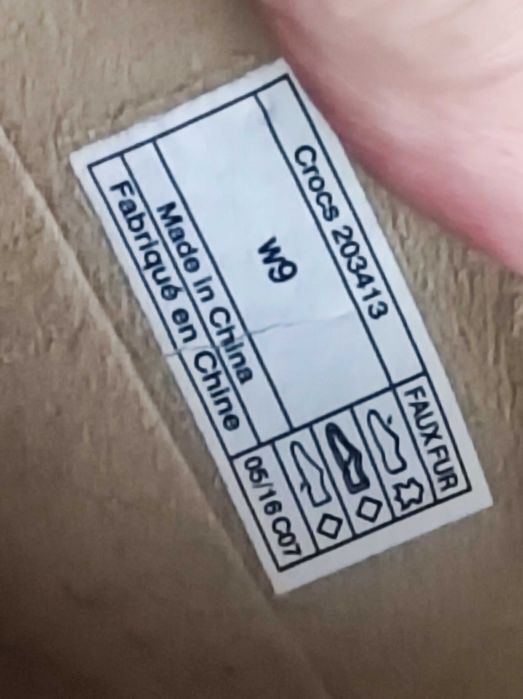 - Crocs  - Klapki / chodaki / drewniaki r. W9 / 39-40