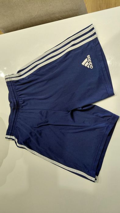 Calções Adidas Tamano S