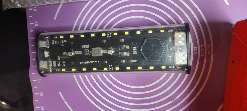 Корпус павербанку Power Bank з швидкою зарядкою 22.5 w на 4х21700