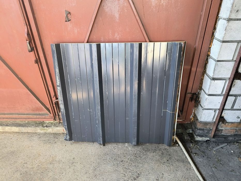 Płyta PIR na budę, ocieplona płyta warstwowa