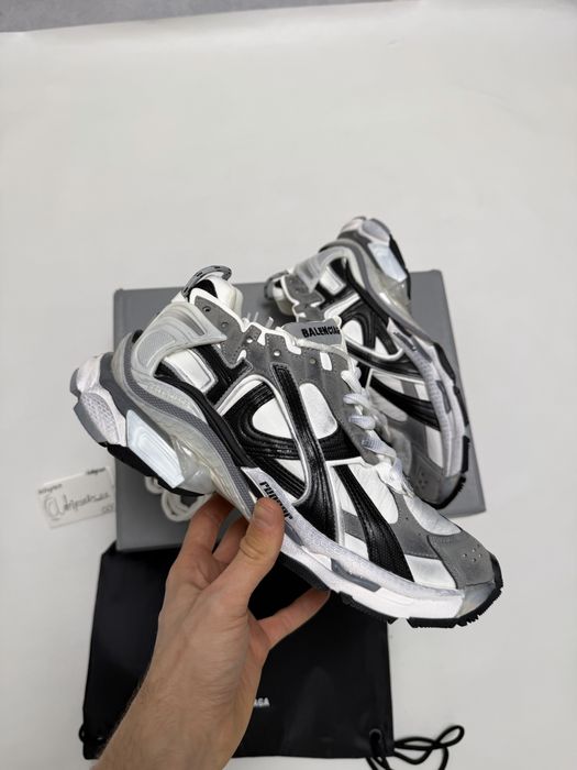 кроссовки кросівки Balenciaga Runners white grey  41 42