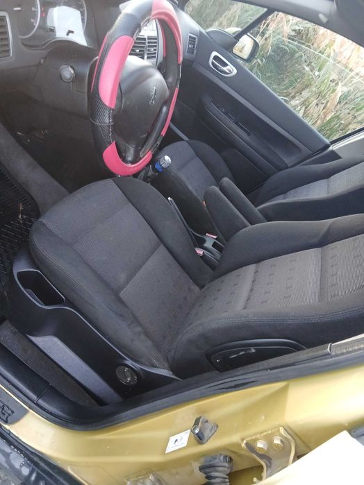 Peugeot 307 z LPG 7-osobowy