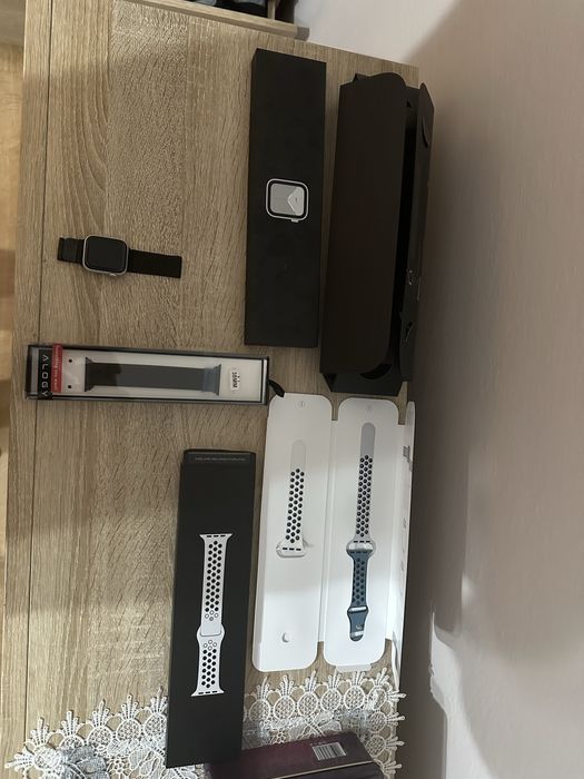 Apple watch SE- Nike edition 40mm