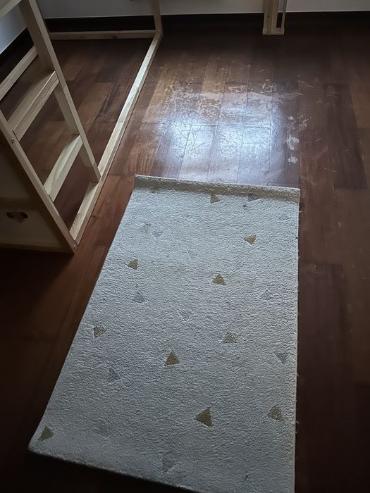 Quarto crianca moveis tapetes