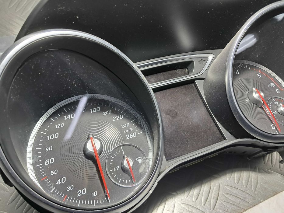 Quadrante Mercedes CLA W117 C118 Classe A W176 CDI ref. A117.900.2602
