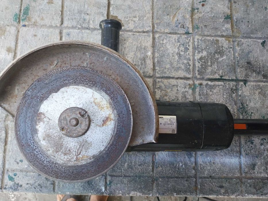 Rebarbadora Profissional