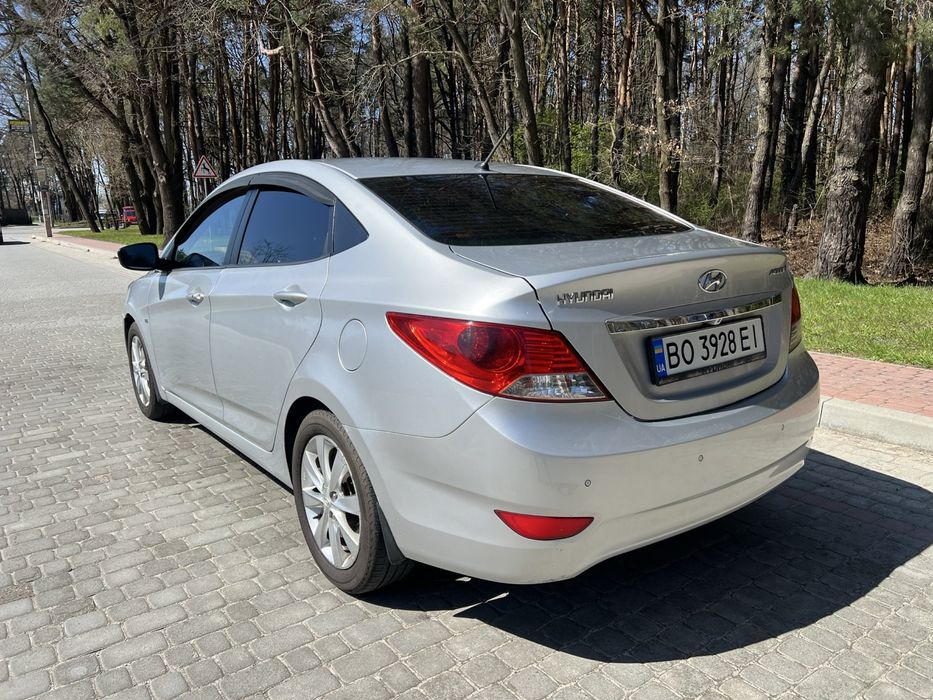 Hyundai accent 2012 р