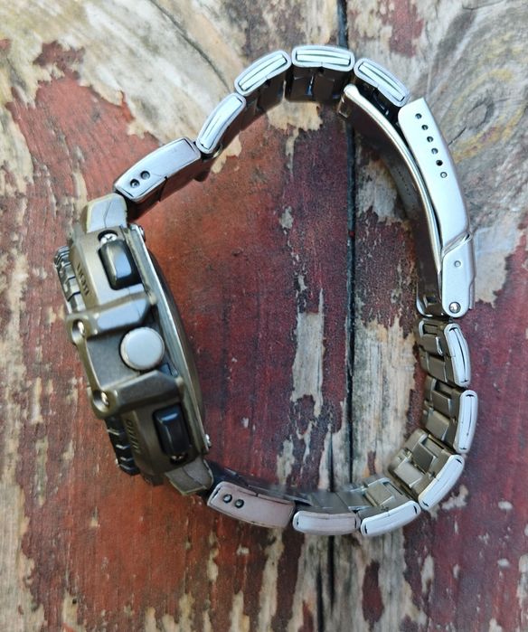 Casio Protrek PRT-700 (Pathfinder)