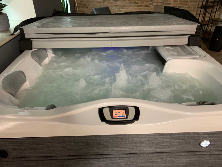Apartament z prawdziwym jacuzzi