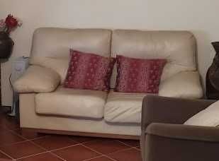 Sofa de Cabedal 2 Lugares