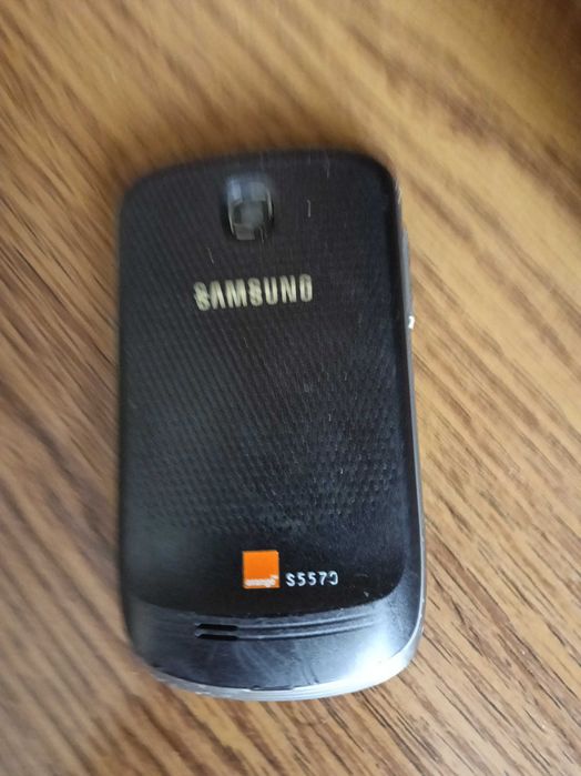 Telefon Samsung GT S5570 orange