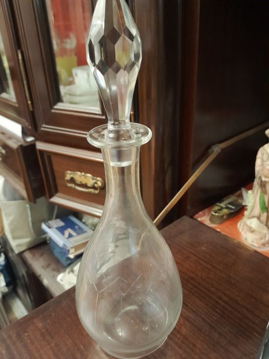 Licoreira vintage em vidro trabalhado