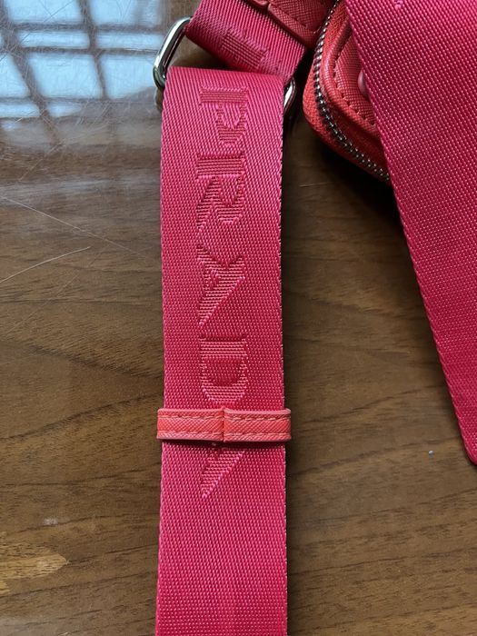 Жіноча сумка Prada