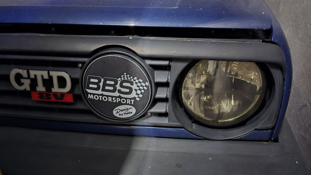 Zaślepki osłony halogenów golf 2 mk2