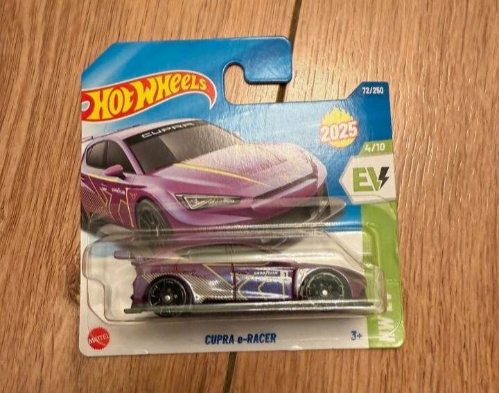 Cupra e-racer hot wheels