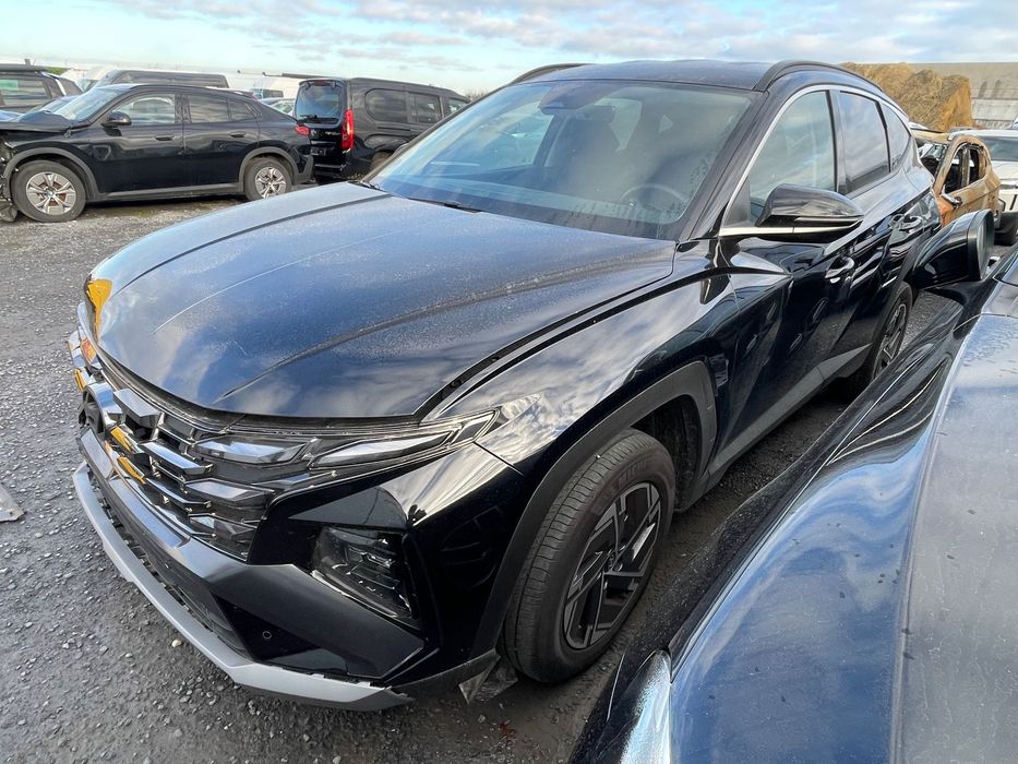 Hyundai Tucson uszkodzony