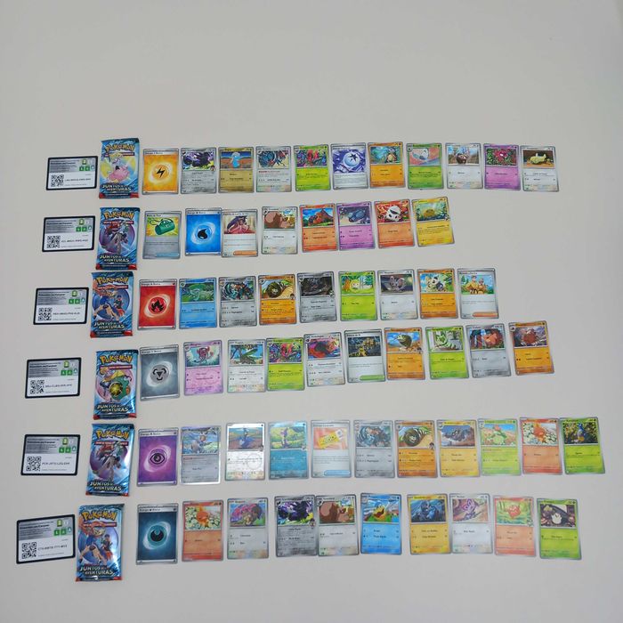Zestaw kart Pokémon  w kolorach Scarlet i Purple-3