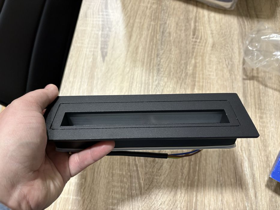 Vendo armaduras led para muros exterior Optonica