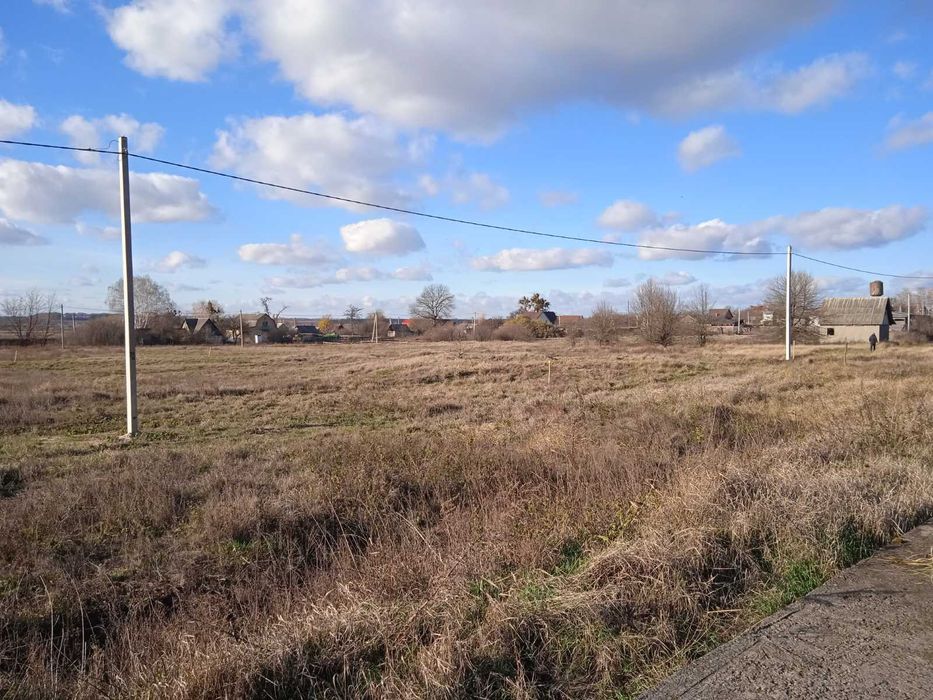 Плесецкое.(Перевоз) Участок 12.5сот., (в окружении леса)