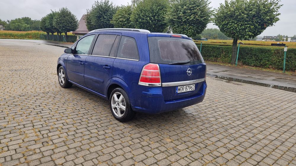 Opel zafira 1.9cdti  klima 2005r