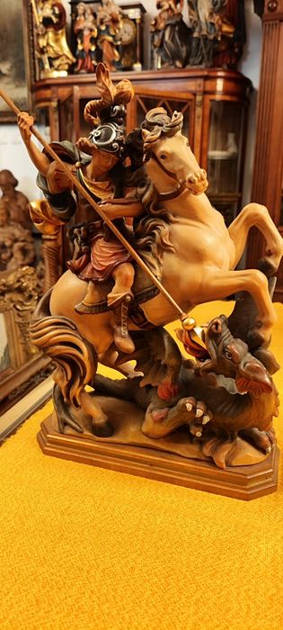 Figura z drewna polichromia Św Jerzy 42cm