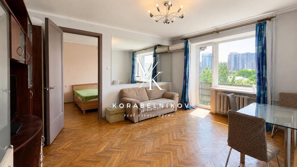 Оренда 2к квартири в центрі Києва
