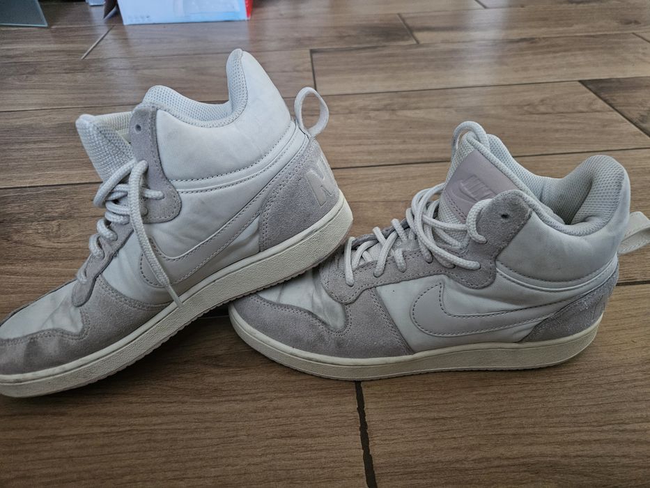 Buty Nike Court Borough Mid Prem 39