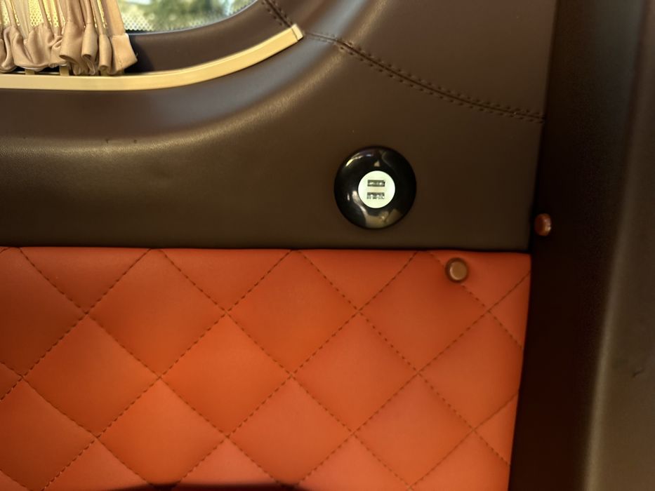 Пасажирські перевезення / Оренда автобуса  / Замовлення мікроавтобуса