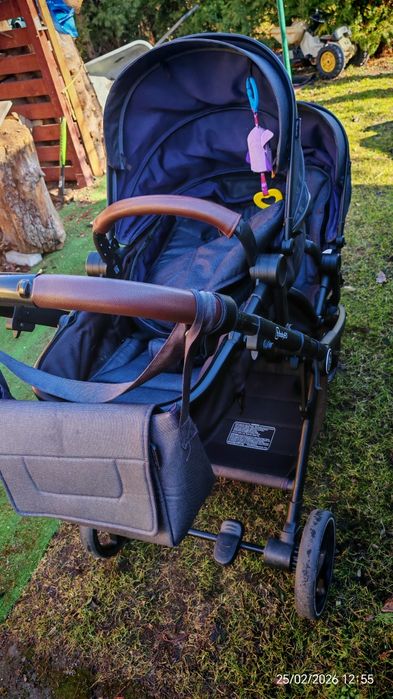 Wózek podwójny lub blizniaczy