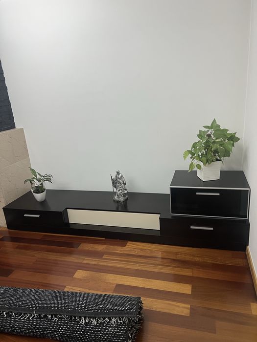 Vendo movel TV sala