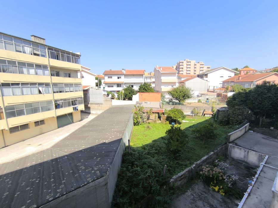 Arrendo quarto para 1 pessoa