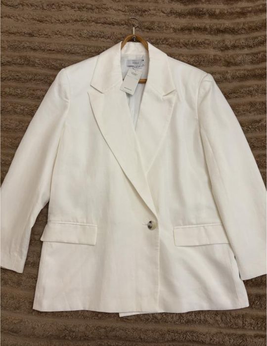 Білий жіночий піджак жакет блейзер reserved
