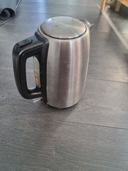 Електрочайник філіпс