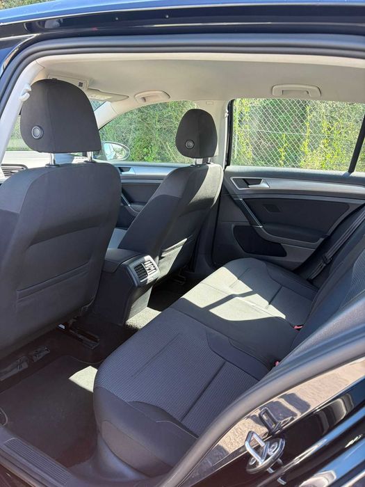 Volkswagen Golf VII 1.2 TSI 105 CV - Preto