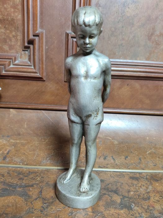 Мальчик с мячом алюминиевая статуэтка СССР