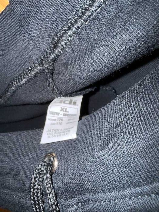 Spodnie dresowe XL damskie czarne