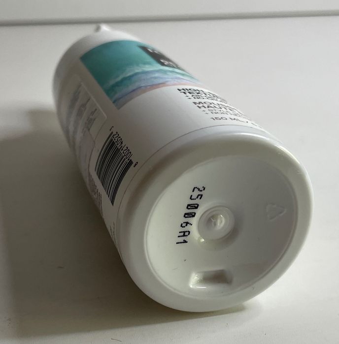 IGK Beach Club High Shine Texture Foam - pianka teksturyzująca, 150 ml (84)