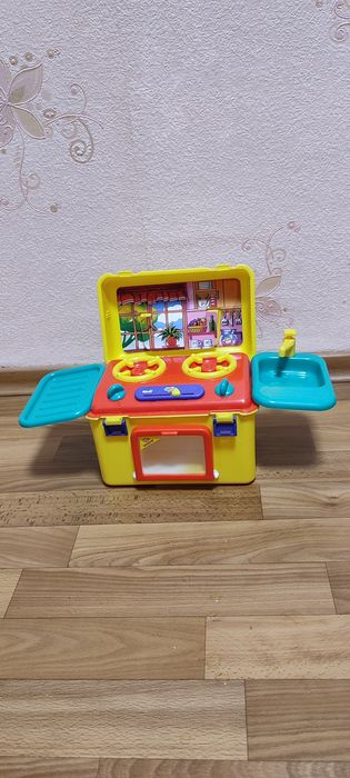 Детская кухня, игрушечная посуда