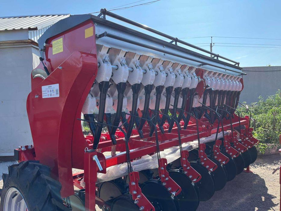 Сівалка зернотукова навісна, варіаторна, Деметра