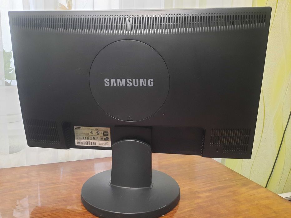 Монітор 23` Samsung SyncMaster 2343NW