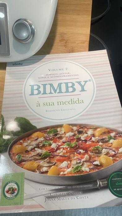 Bimby TM5 c/ acessorios, livros e chaves