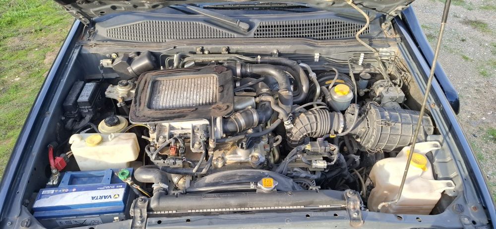 Nissan terrano II  3.0