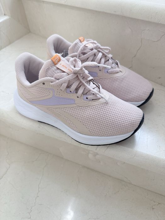 Продам кросівки Reebok